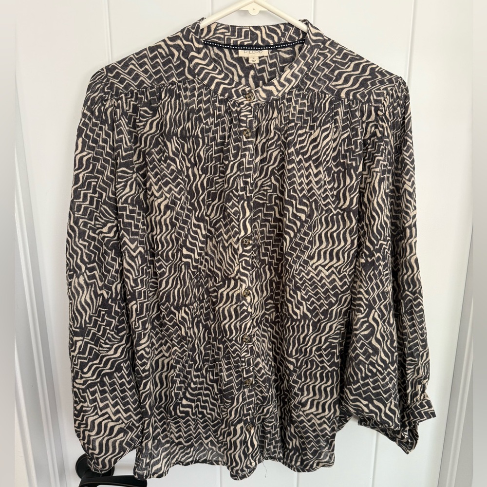 Pilcro Black and Cream Zigzag Blouse